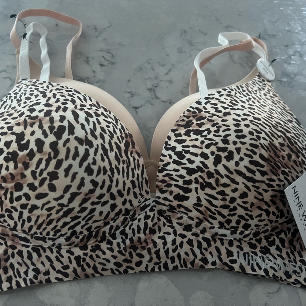 Women’s bras